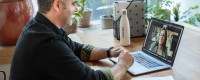 Personalisieren Büroprodukte und Geschenke während COVID-19